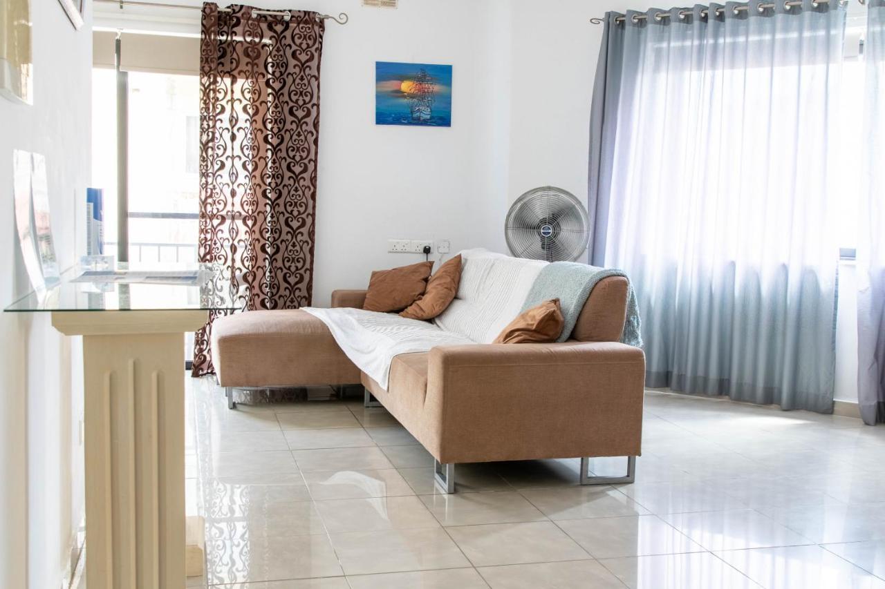 Spacious 3-Bedroom Apartment 30 Seconds From Sea Marsaskala Eksteriør bilde